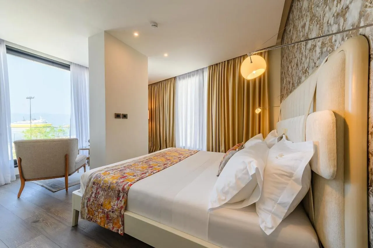 Chic Boutique Hotel Vlorë 4*,  Albania